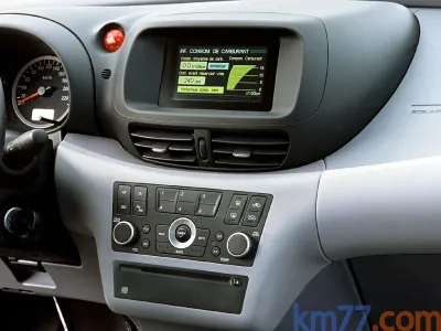 Almera Tino